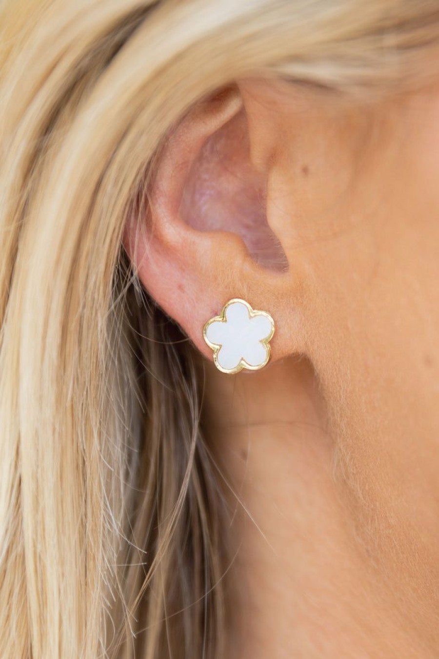 Jewelry * | Shoping * Aubrey Flower Stud Earrings Accessories