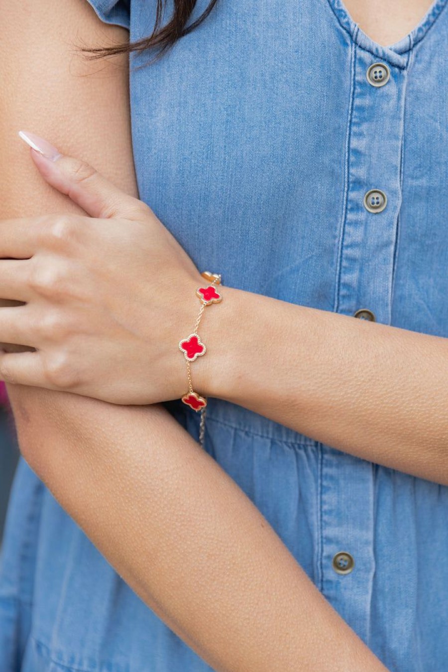 Jewelry * | Excellent Ellison + Young Kinley Clover Bracelet- Red Summer Of Color