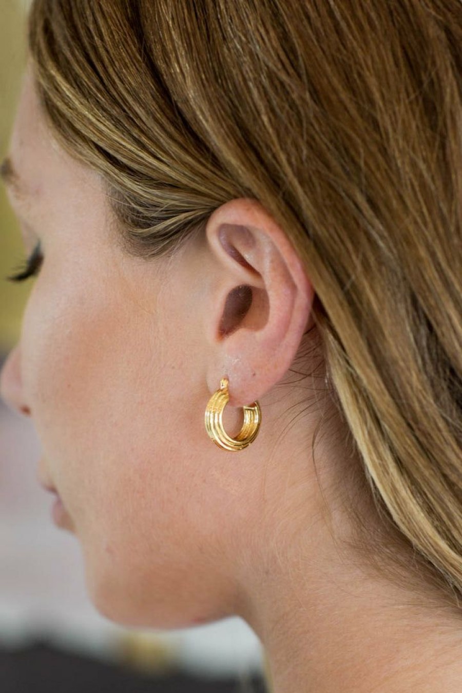 Jewelry * | Cheaper Fame Best Dressed Guest Abby Hoop Earrings