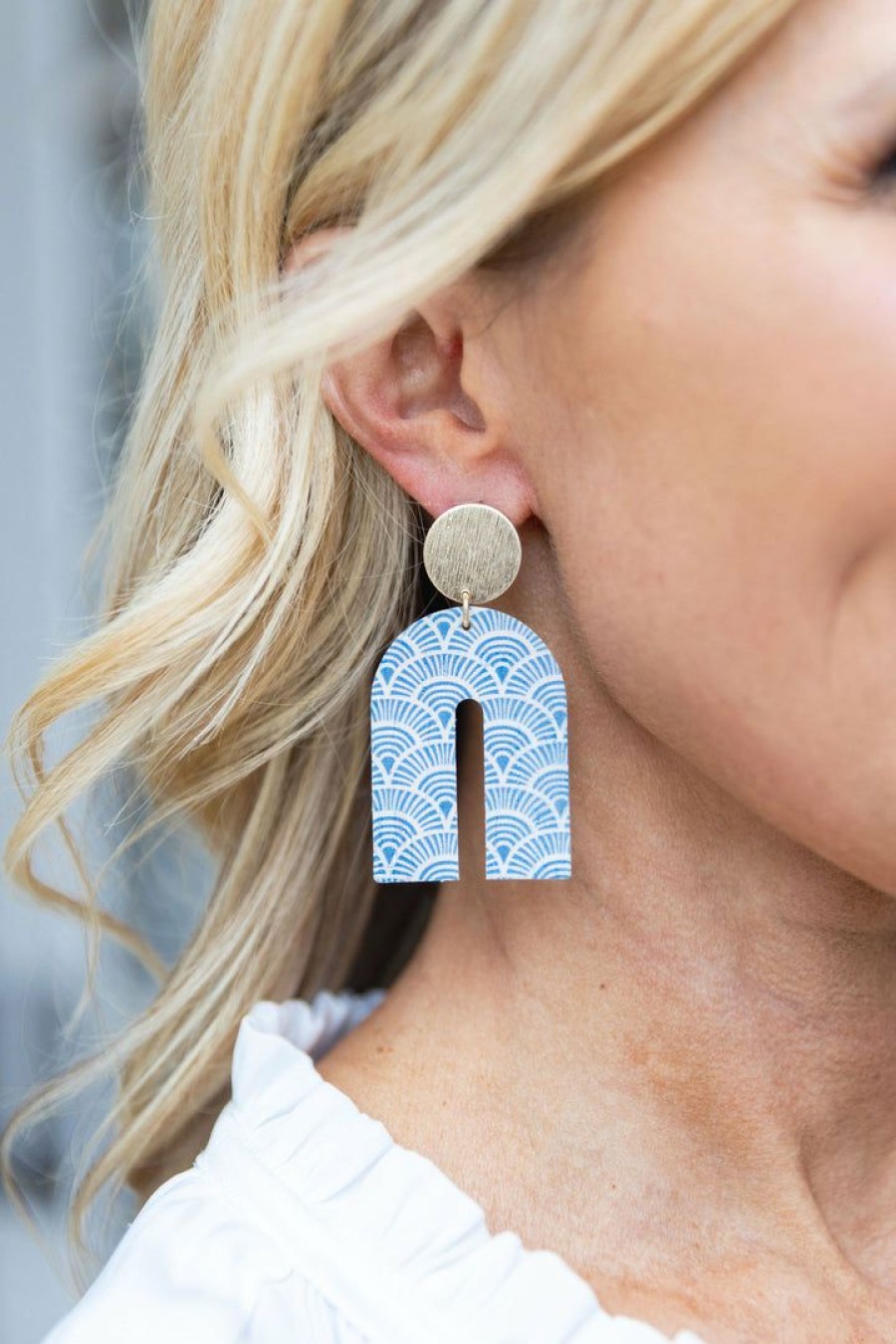 Jewelry * | Reliable Quality Illord Accessories Jolie Arch Earrings- Blue